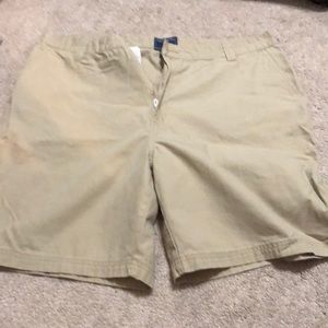 khaki shorts